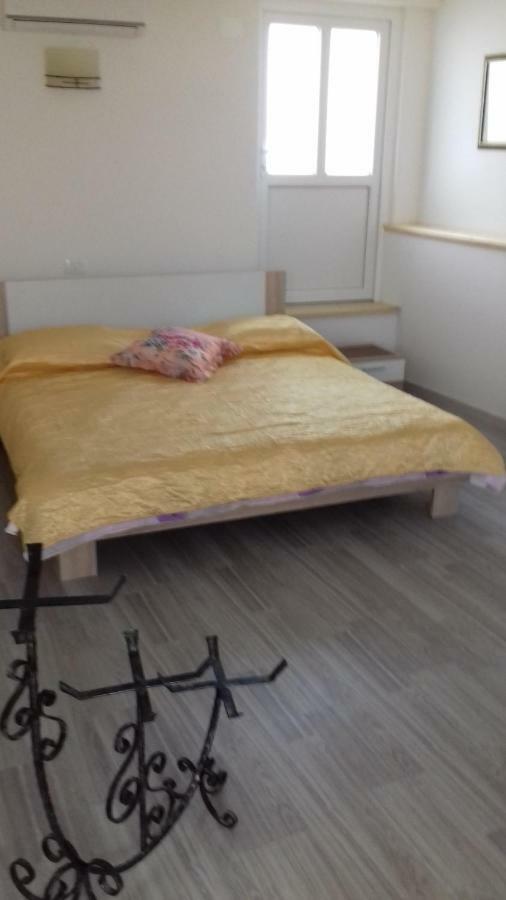 Apartmani Vesna Zambratija  Exterior foto